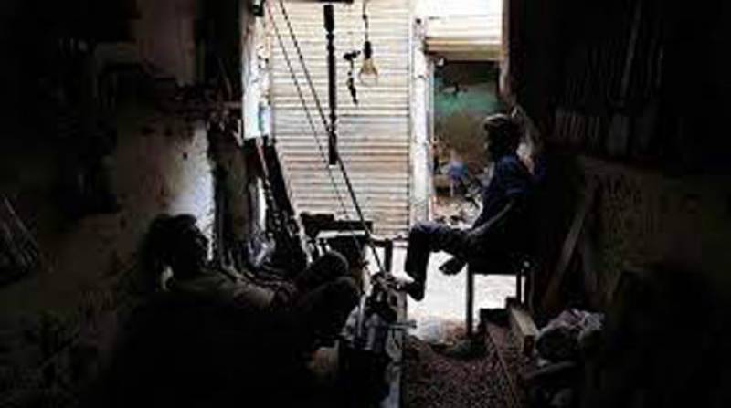 Power demand reaches record high of 30,154MW amid 10-hour loadshedding