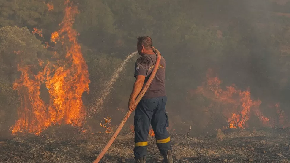 Rhodes fires: Thousands forced to flee ‘disaster film’