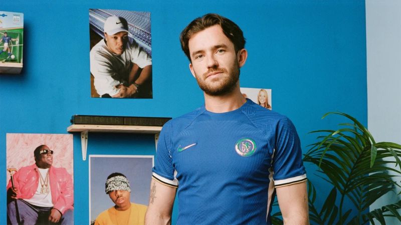 Why does Chelsea’s new shirt have no sponsor for the team?
