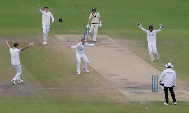 Rain and Labuschagne leave frustrated England