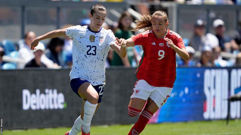 Wales forward signs for Charlton Athletic Women