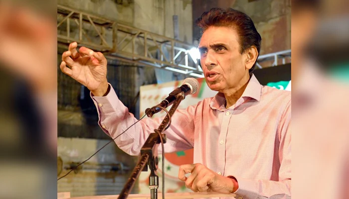 Khalid Maqbool Siddiqui favours division of provinces