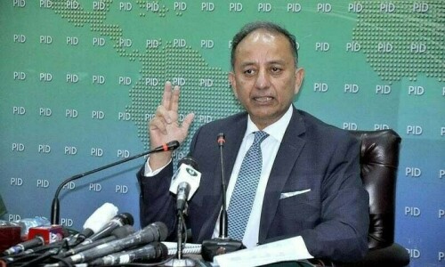 Petroleum dealers to meet Musadik Malik today