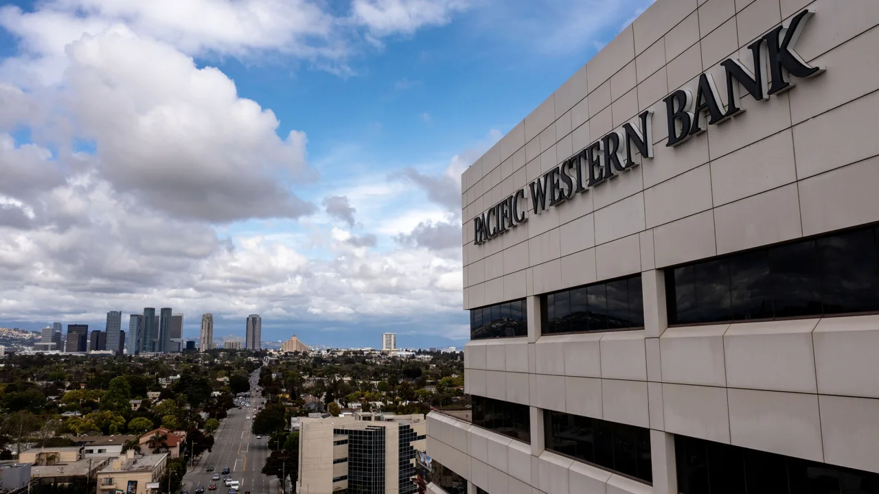 Banc of California set to merge with PacWest