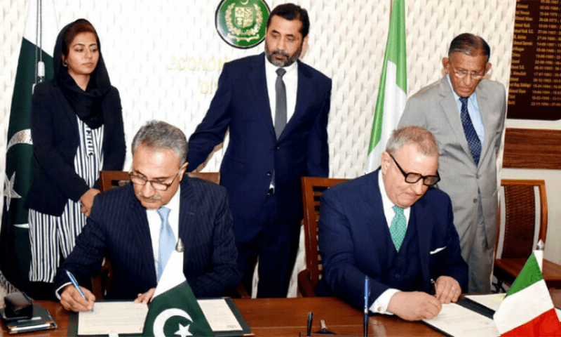 Pakistan, Italy extend debt swap pact timeline