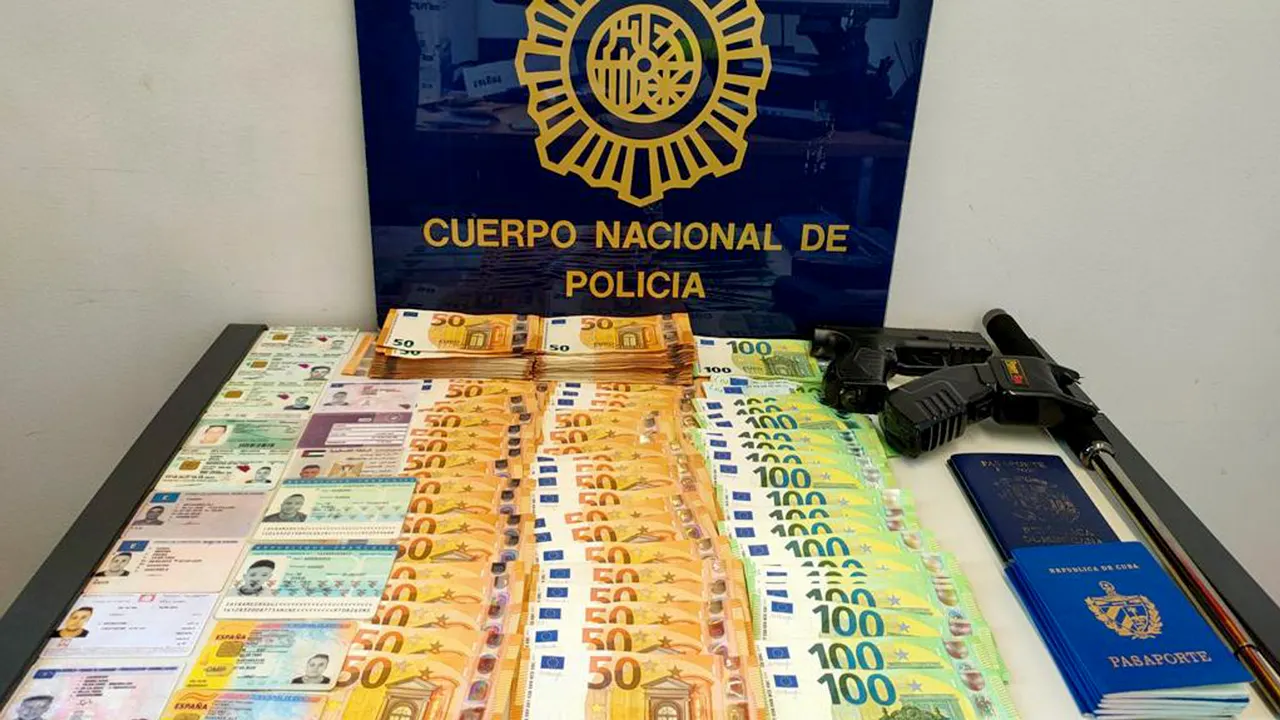 2 arrested in Serbia suspected of smuggling Cubans to Spain