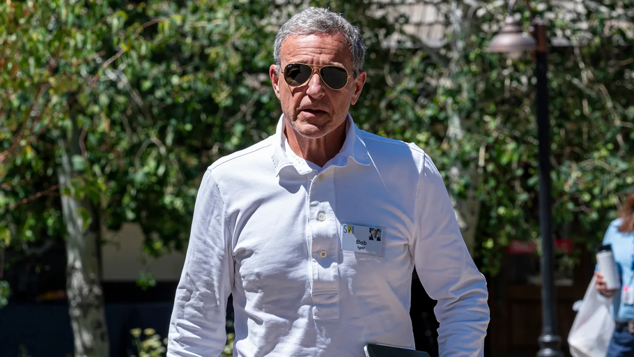 Business: Bob Iger is supposed to save Disney from default