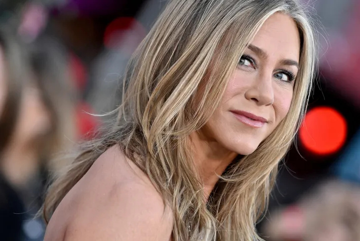 Jennifer Aniston Reveals Why She Finds It ‘A Challenge’ To Be In A Relationship