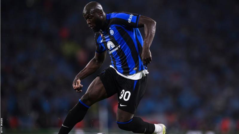 Chelsea’s out-of-favour striker closes in on Roma loan move
