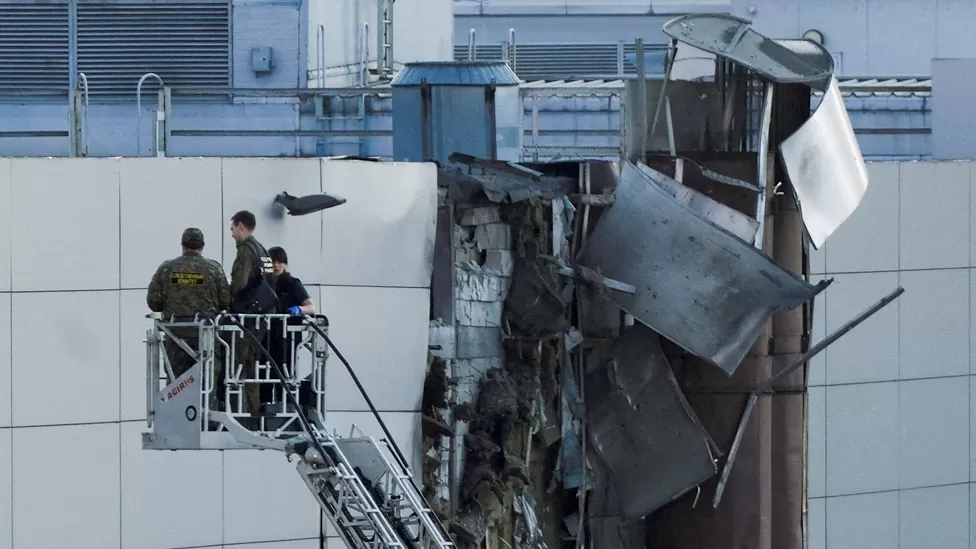 Ukraine war: Drone attack hits building in central Moscow