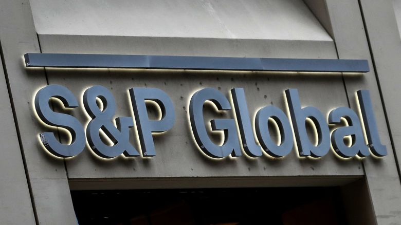S&P downgrades five US banks following Moody’s lead
