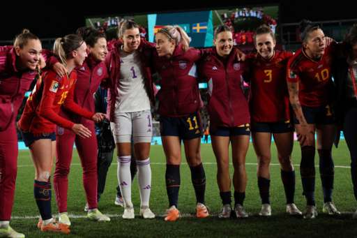 Spain beat Sweden to reach final for first time