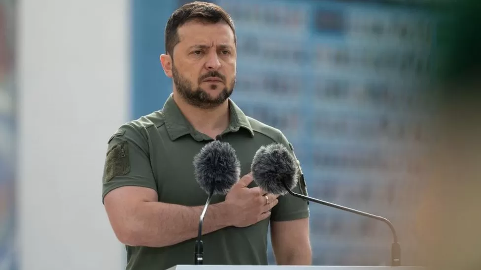 Zelensky’s intense-looking chat with Hungary’s Orban.