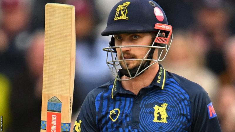 One-Day Cup: Warwickshire seal semi-final