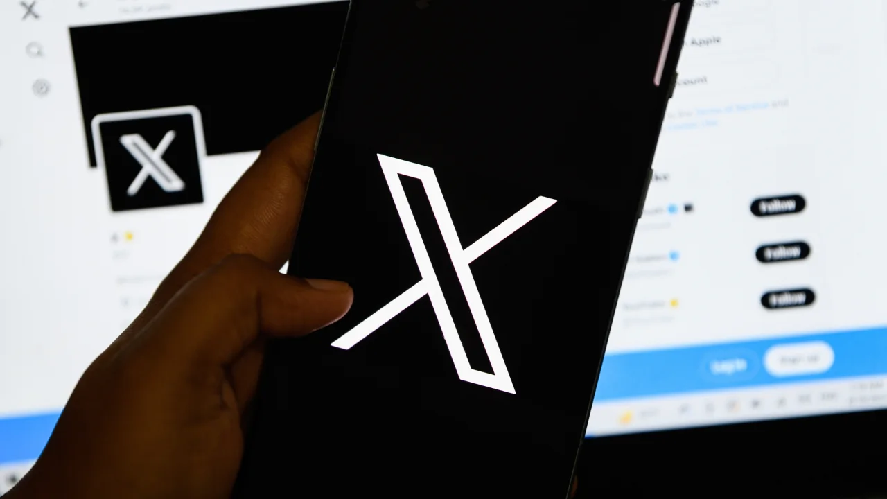 X took two days to suspend account of suspect in Pride flag killing