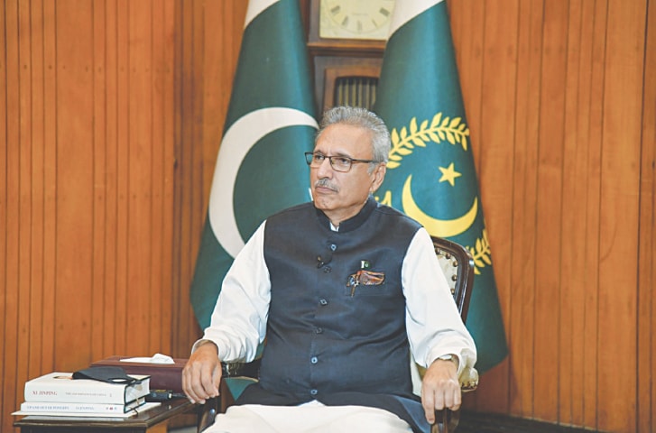 Minister pledges to accelerate CPEC pace