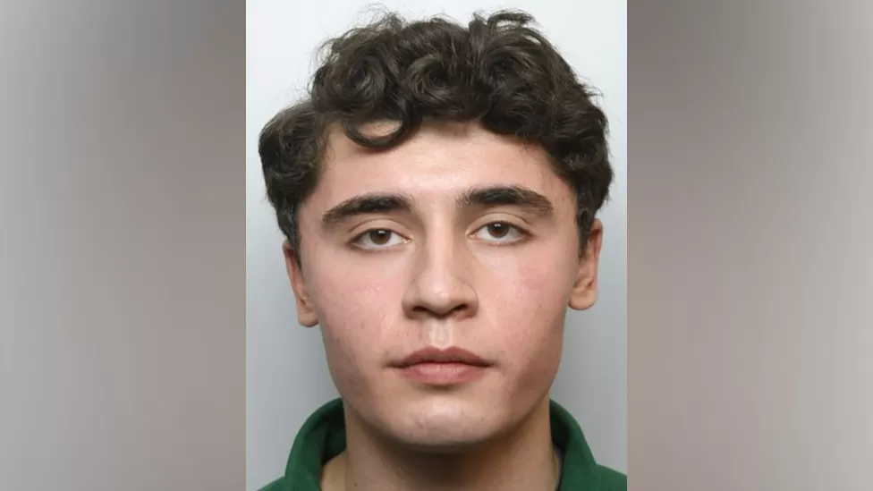 Hunt for terror suspect ex-soldier Daniel Khalifa prison escape