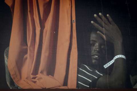 Italy to expand facilities for migrants