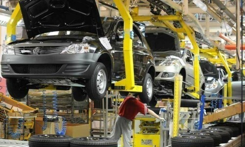 Auto prices cuts unlikely despite cheaper dollar