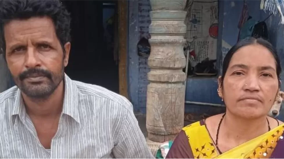 Wrong number couple fight India deportation