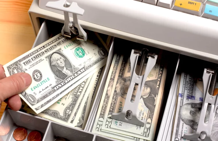 Inflation woes persist for small businesses as they struggle to hire