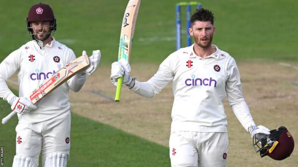 Rob Keogh’s superb century frustrates Essex at Wantage Road