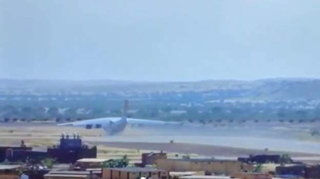 Dramatic footage of Mali plane crash emerges