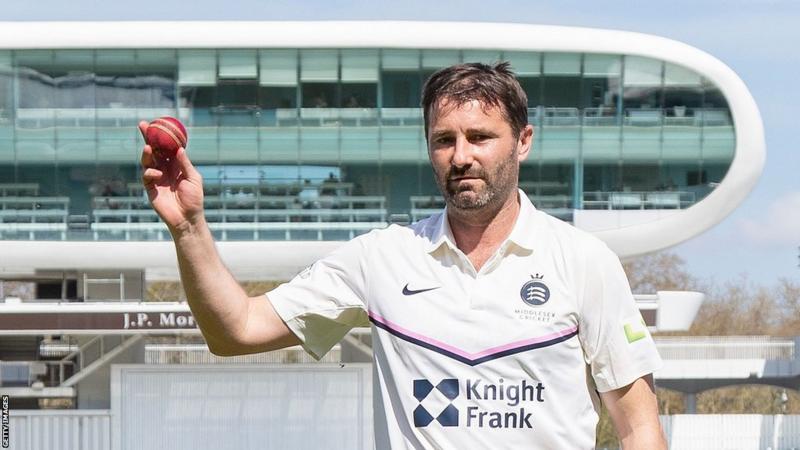 Tim Murtagh Middlesex and Ireland seamer to retire