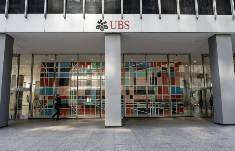 UBS shares rattled by report of US probe into Russia sanctions