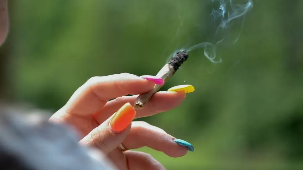 US health department recommends looser restrictions on cannabis.