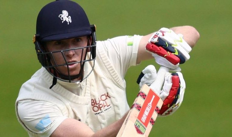 Zak Crawley hits century as Kent dominate Notts