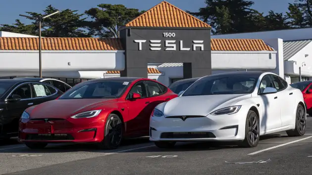 Tesla wins first US Autopilot trial involving fatal crash