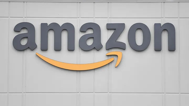 Amazon predicts higher holiday season sales