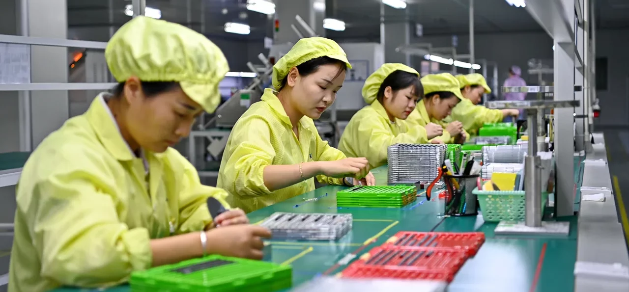 China’s factory activity unexpectedly contracts in October