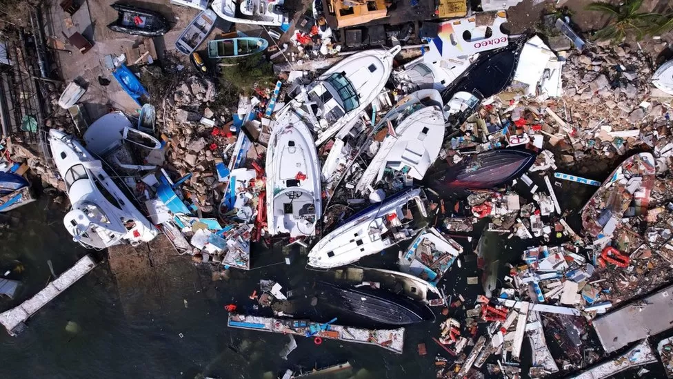 Hurricane Otis Mexico troops tackle looting in devastated Acapulco