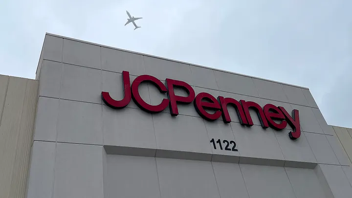 Black Friday shopping JCPenney lead with biggest discounts