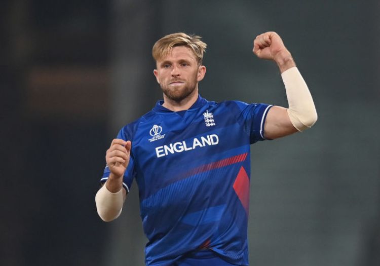 England’s treatment of bowler set to retire from internationals