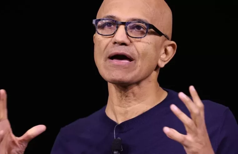 Microsoft offers to match pay of all OpenAI staff
