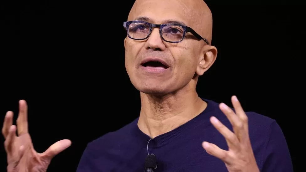 Microsoft offers to match pay of all OpenAI staff