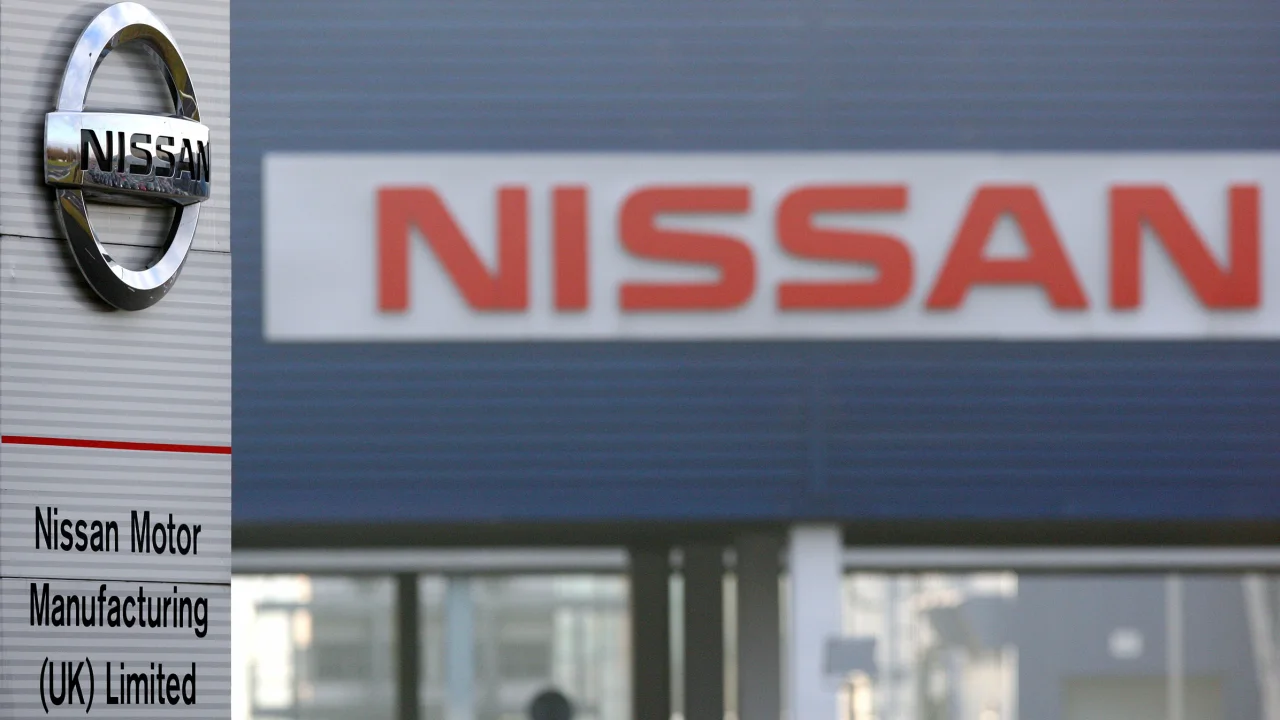 Nissan leads $2.5 billion investment to build two more EVs in UK