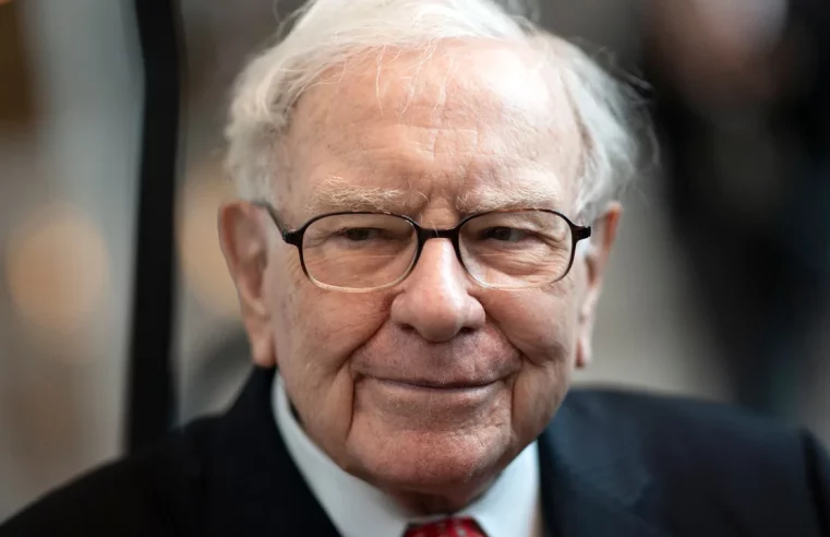 Warren Buffett donates $870 million to charities for Thanksgiving