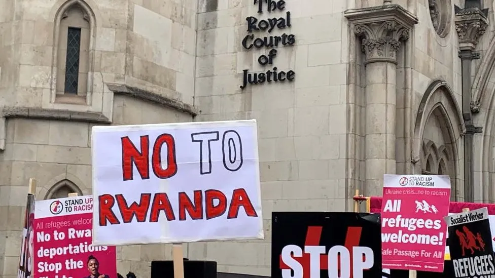 British lawyers could be based in Rwandan courts as part of asylum