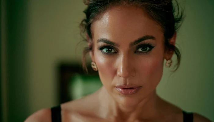 Jennifer Lopez promotes new song in funny video.